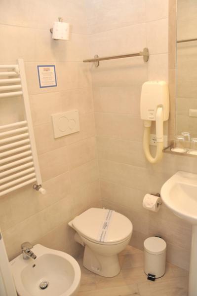Migdal Luxury Suites Roma Porta Portese Exterior foto
